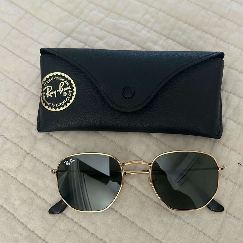 Ray Ban Hexagonal gold